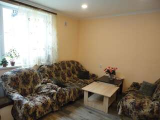 Гостевой дом Like Home Guesthouse Ереван Бюджетный двухместный номер с 1 кроватью или 2 отдельными кроватями-7