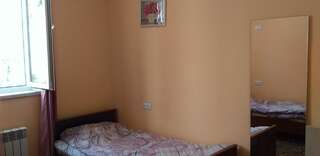 Гостевой дом Like Home Guesthouse Ереван Трехместный номер «Комфорт»-10